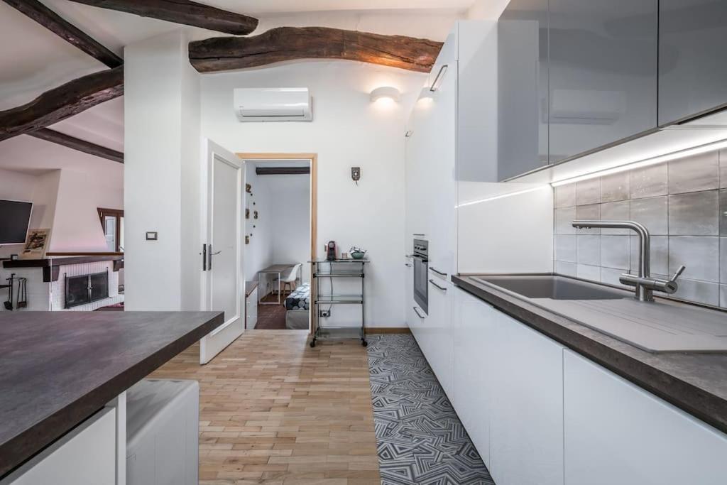 Cottage Near Ferrari'S City & Pavarotti'S House Montale  ภายนอก รูปภาพ